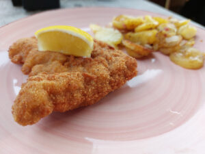 Wiener Schnitzel vom Keramikgrill